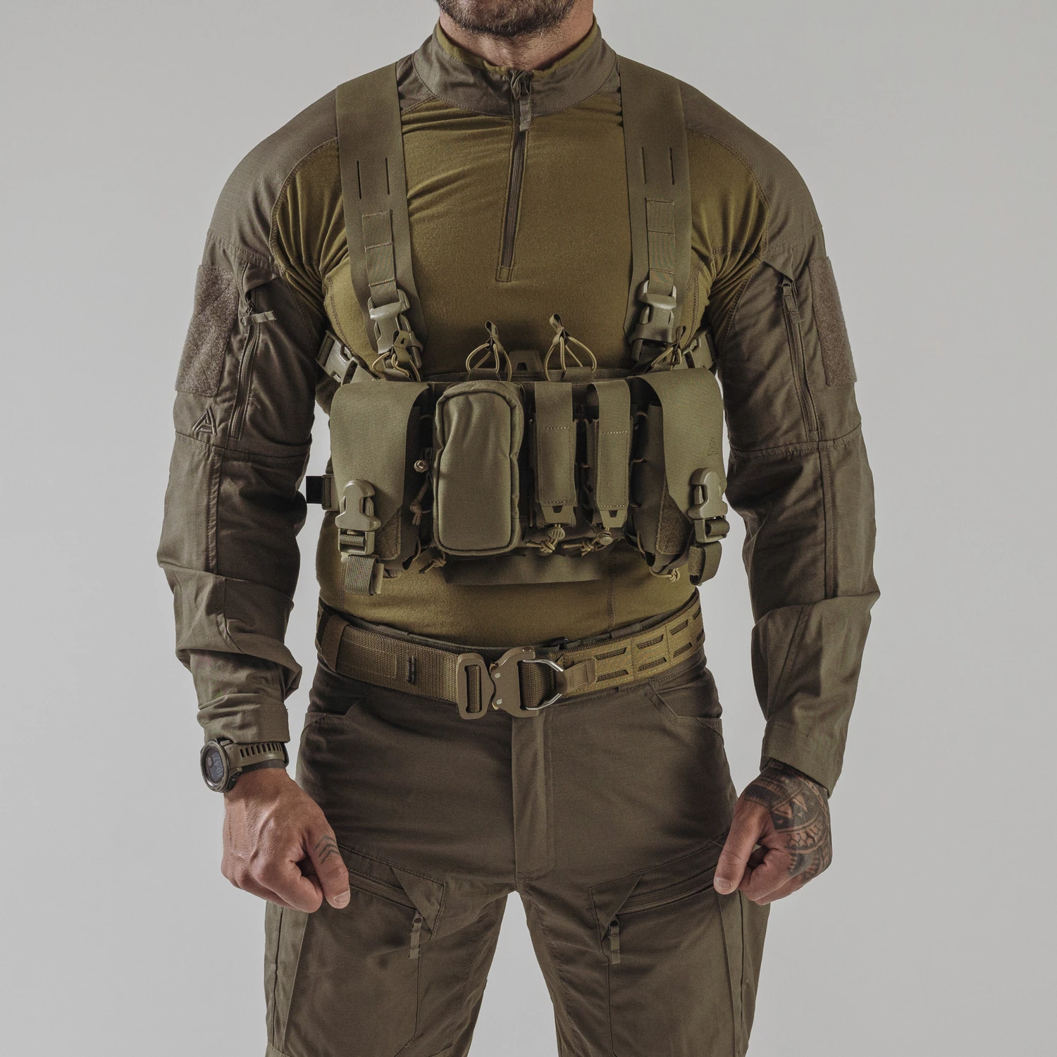 THUNDERBOLT COMPACT CHEST RIG® – Army roheline