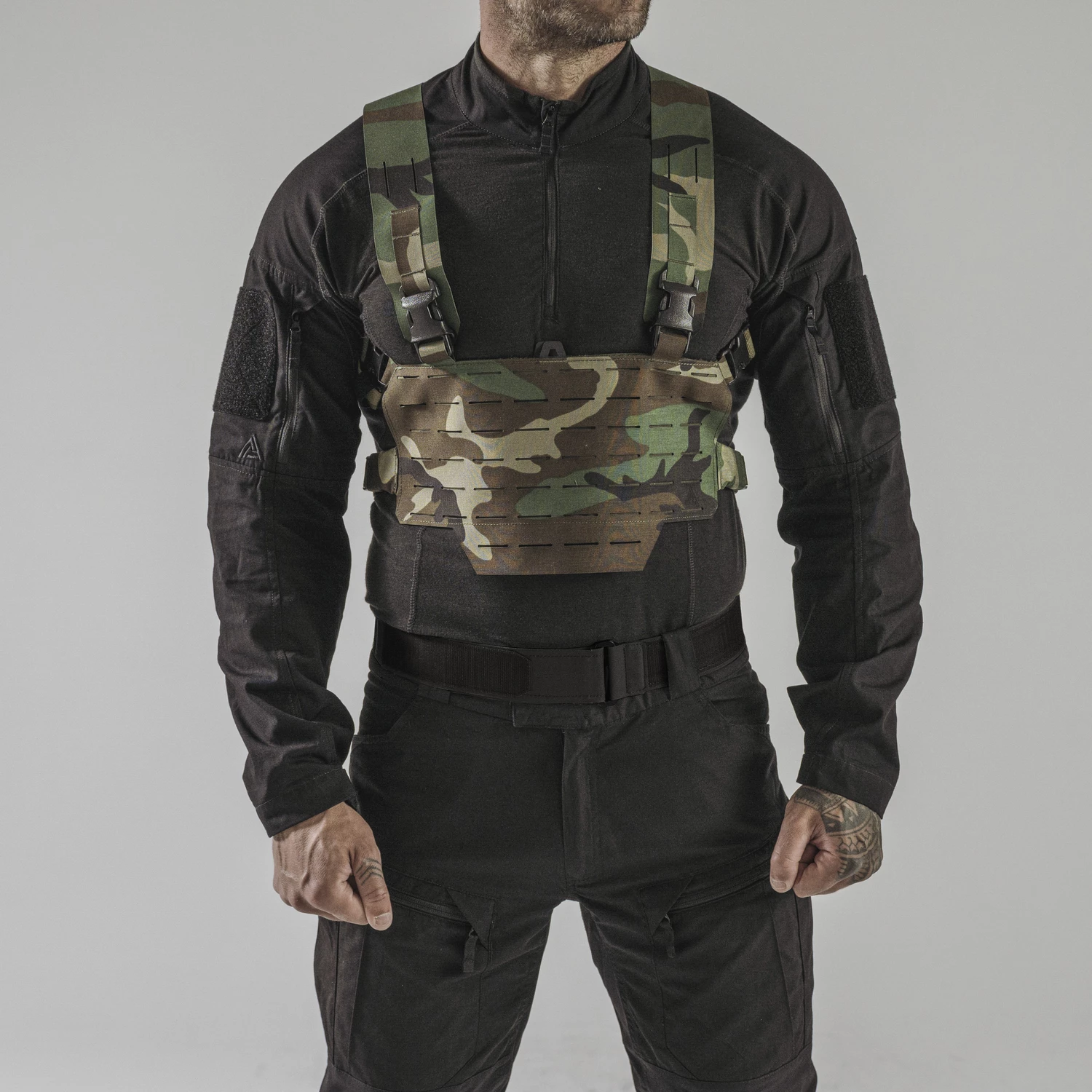 WARWICK Mini Chest Rig® – Woodland